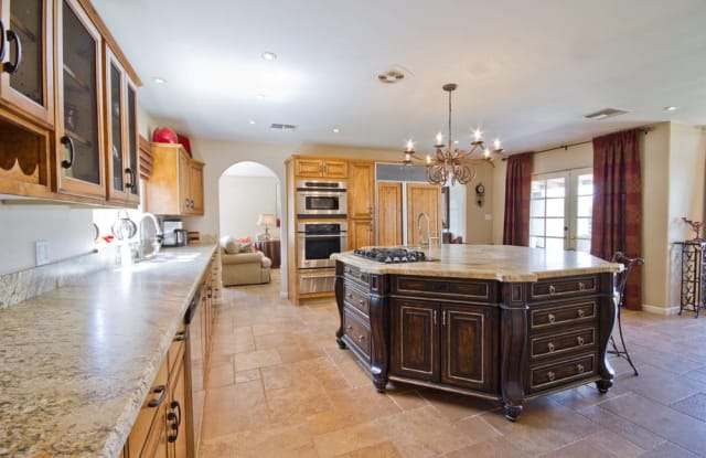 4132 N 18th Ave - 4132 North 18th Avenue, Phoenix, AZ 85015