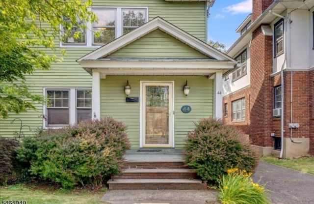 44 Walnut Cres Gallery 1