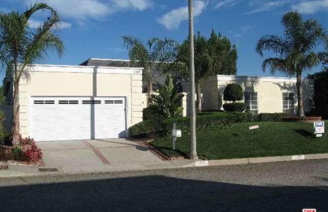 10835 SAVONA Road - 10835 Savona Road, Los Angeles, CA 90077