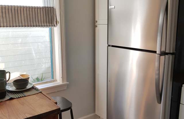5249 ASTRAL ST Gallery 3