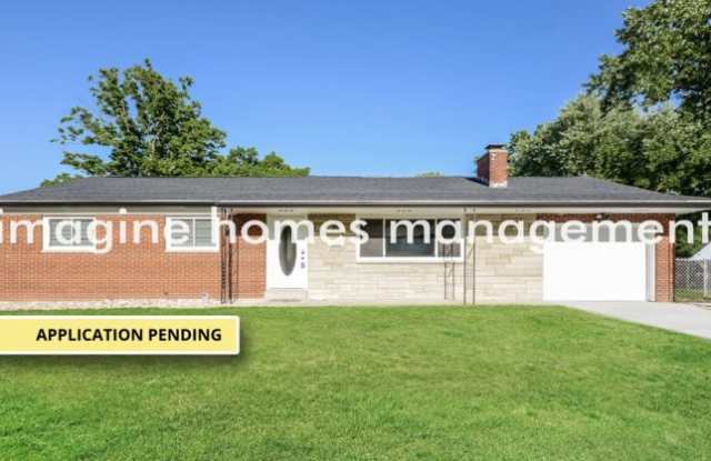 580 Observatory Drive - 580 Observatory Drive, Springdale, OH 45246