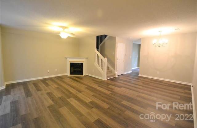 217 Marquis Court Gallery 2