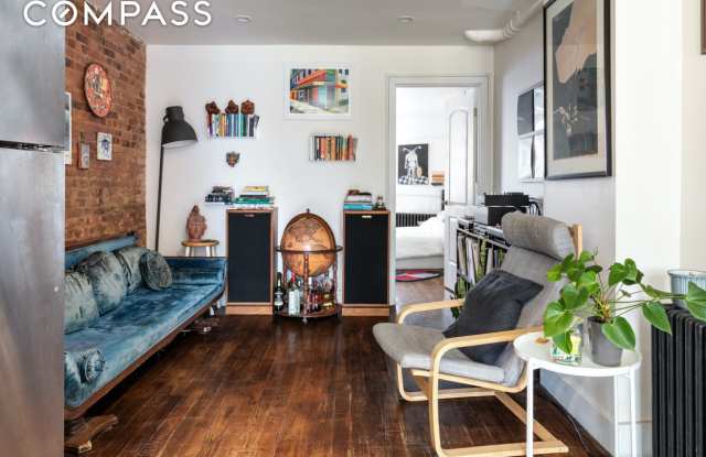 460 Hancock Street Gallery 3