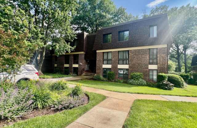 5253 W RUNNING BROOK RD #201 photos photos
