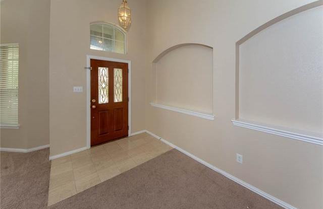 437 Twin Knoll Drive Gallery 2