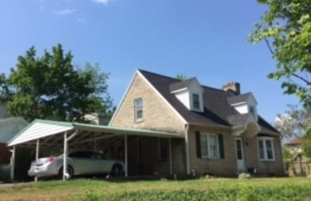 4 Bedroom Avail August 2027; Monthly rent $3,100.00 Gallery 3