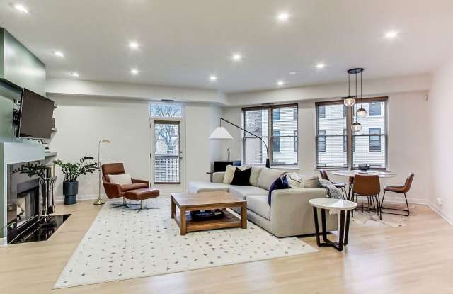 845 West Altgeld Street photos photos