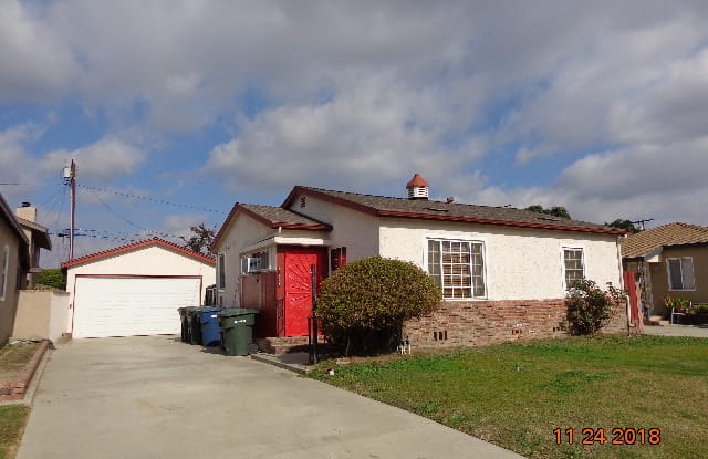 8825 Walnut St - 8825 Walnut Street, Bellflower, CA 90706