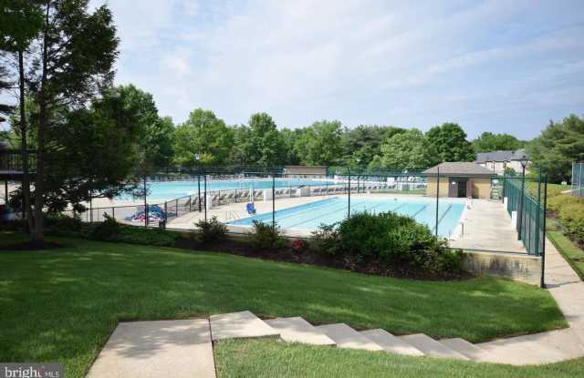 18322 STREAMSIDE DRIVE Gallery 2