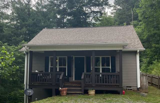 2 Bedroom 1 Bathroom house photos photos