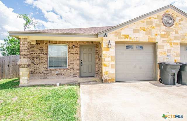 1102 Grace Point Drive photos photos