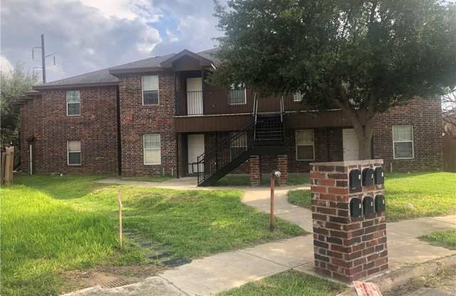 2901 Whitewing Avenue Gallery 1