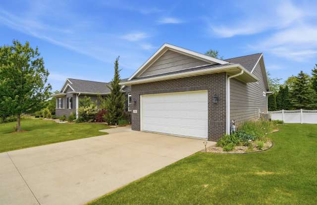 2726 Northview Lane Gallery 2