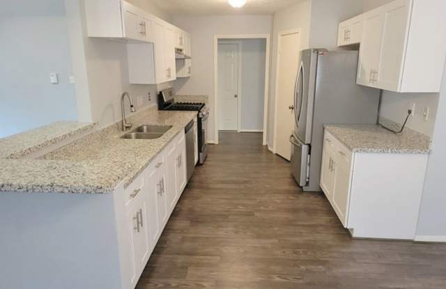 9406 Walnut Glen Dr Gallery 2