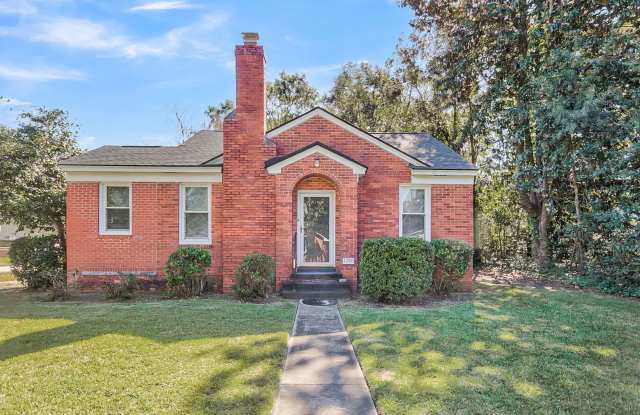 3 Bed 2 Bath Home Located in Highland Park in Hanahan photos photos 3 Bed 2 Bath Home Located in Highland Park in Hanahan photos photos