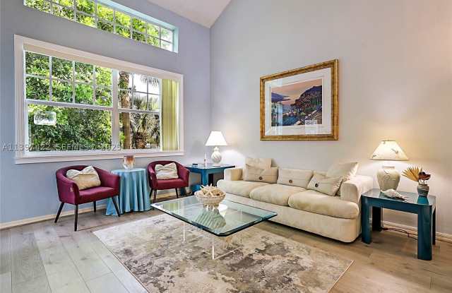 905 Mainsail Circle Gallery 4
