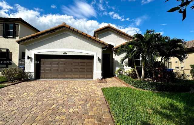 11943 SW 253rd St - 11943 Southwest 253rd Street, Princeton, FL 33032
