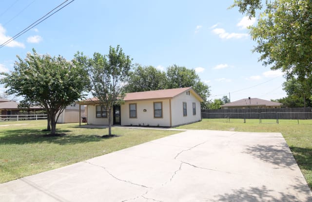 306 N 8th St - 306 N 8th St, Nolanville, TX 76559
