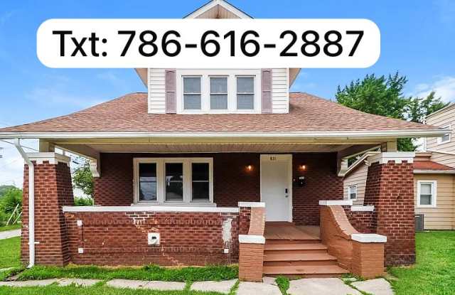 838 S Walnut St photos photos