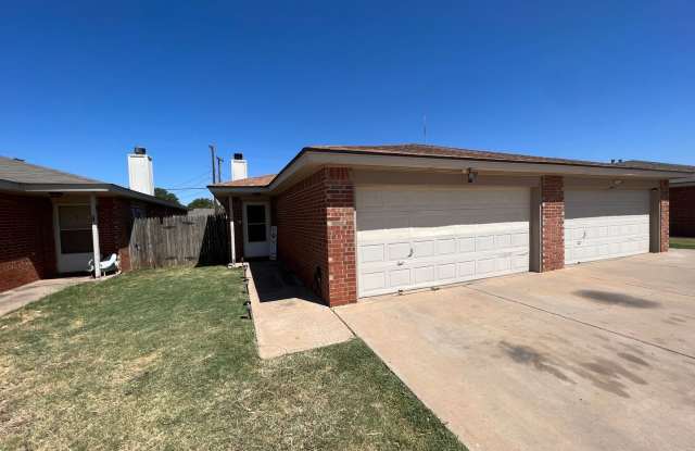 Available NOW! 2 bed 2 bath 2 car garage photos photos