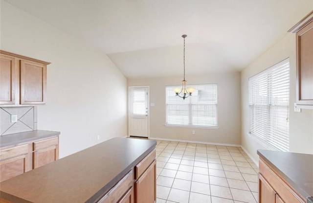 1024 Shackelford Lane Gallery 4
