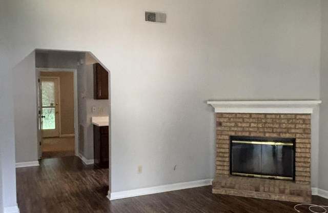 2901 S Richview Park Circle Gallery 3