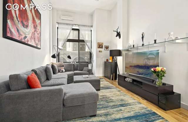 372 Fifth Avenue - 372 5th Avenue, New York City, NY 10001