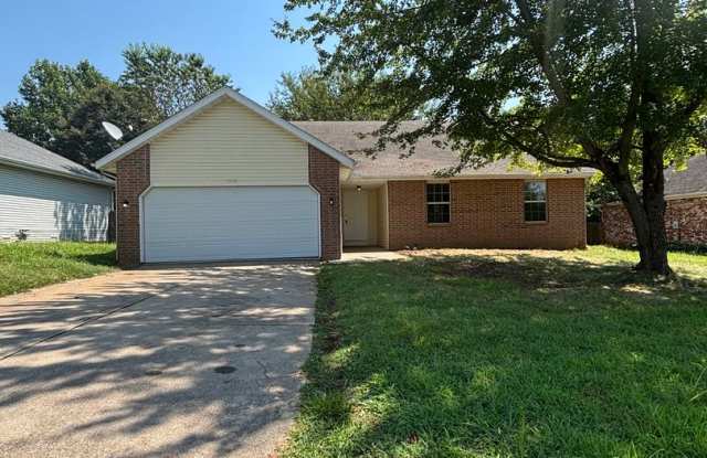Beautiful 3 bedroom 2 bath home 2 car garage! photos photos