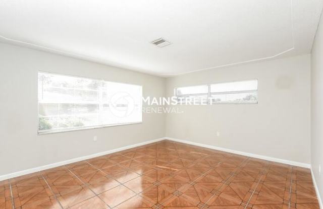 1117 North Singleton Avenue Gallery 4