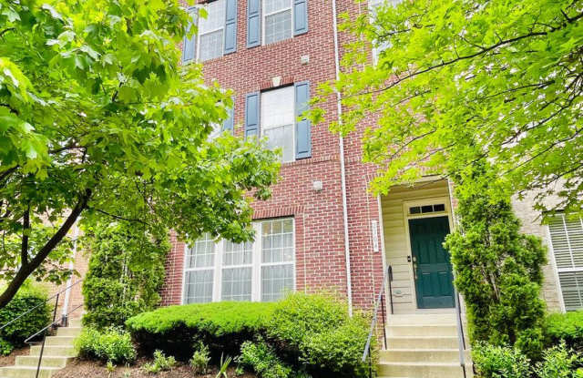 POTOMAC CLUB - SECONDS TO STONEBRIDGE - EASY REVERSE COMMUTE TO QUANTICO - 2304 Margraf Circle, Neabsco, VA 22191 POTOMAC CLUB - SECONDS TO STONEBRIDGE - EASY REVERSE COMMUTE TO QUANTICO - 2304 Margraf Circle, Neabsco, VA 22191