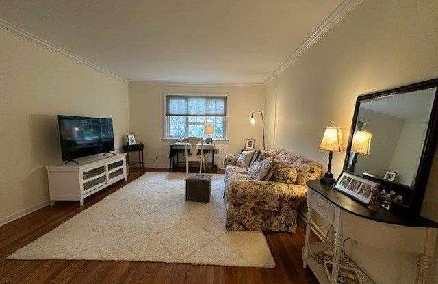 35 Nathan Hale Drive Gallery 3