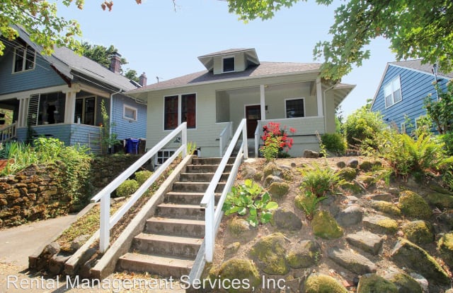 3314 SE Brooklyn St - 3314 Southeast Brooklyn Street, Portland, OR 97202 3314 SE Brooklyn St - 3314 Southeast Brooklyn Street, Portland, OR 97202