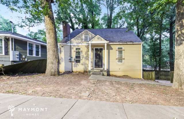 1371 Fulton Avenue - 1371 Fulton Avenue, East Point, GA 30344