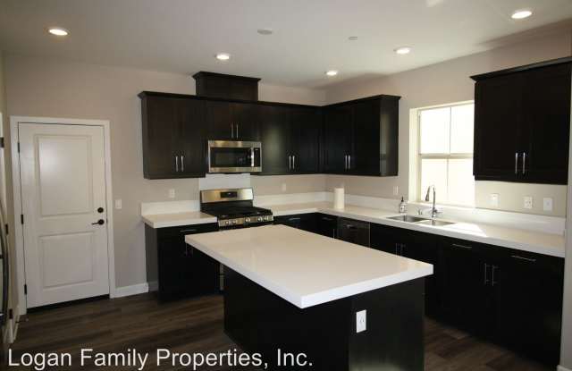 10926 Tyler Way Gallery 4