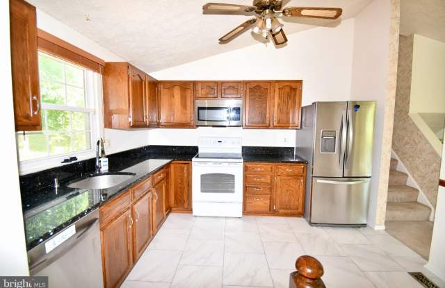 3116 GERSHWIN LANE Gallery 3
