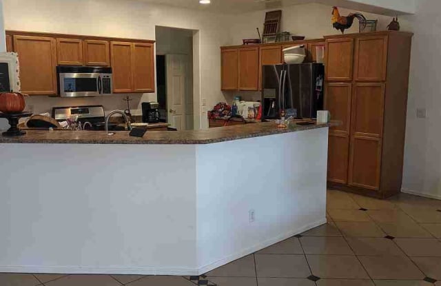 5333 W SUNLAND Avenue - 5333 West Sunland Avenue, Phoenix, AZ 85339