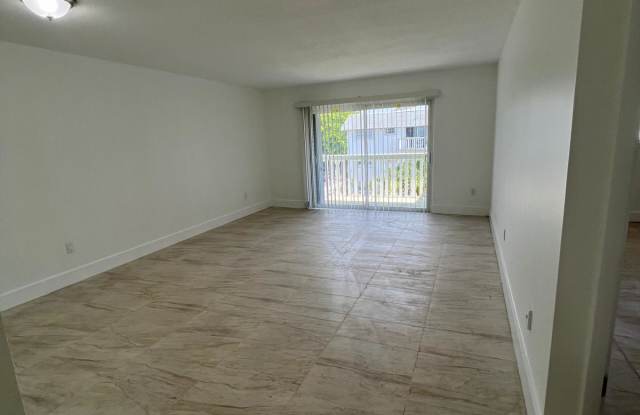 15225 Northeast 6th AvenueApt B309 photos photos 15225 Northeast 6th AvenueApt B309 photos photos