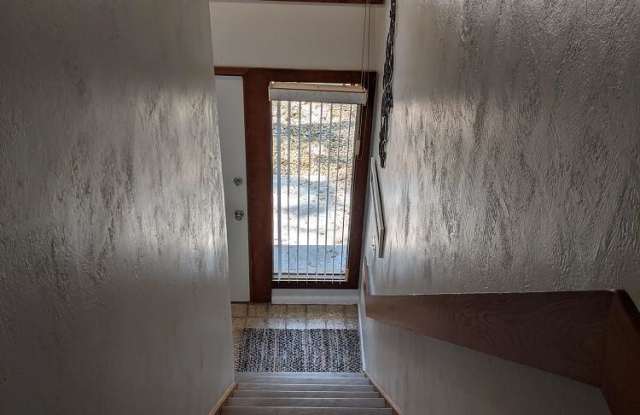 8 Mid Oaks Cir Gallery 4