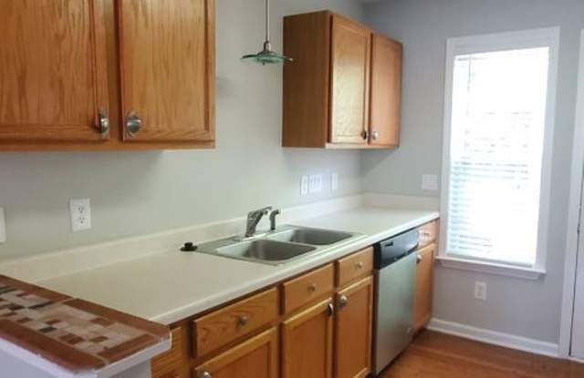 Point Comfort Ln 6522 Gallery 3