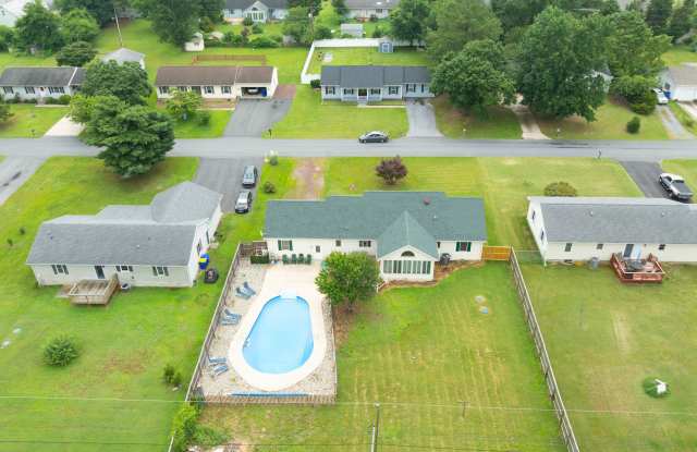641 Adams Drive photos photos