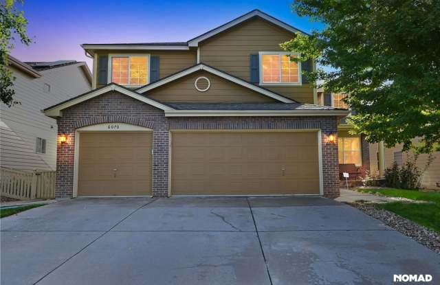 Spacious 4BR House in Arvada photos photos