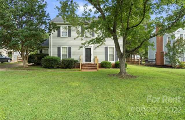 11727 Fernhurst Lane - 11727 Fernhurst Lane, Charlotte, NC 28277