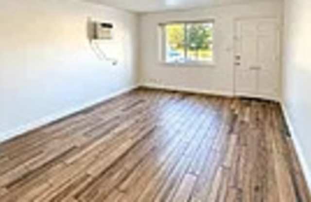 3018 4th Avenue Gallery 2