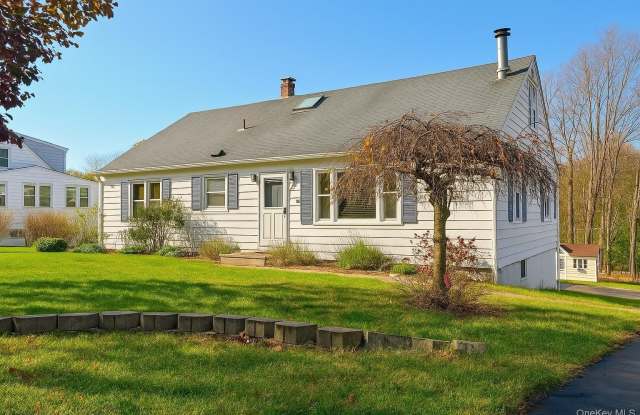 48 Quaker Hill Road - 48 Quaker Hill Road, Monroe, NY 10950