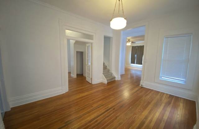1815 Martin Luther King Junior Boulevard Gallery 3