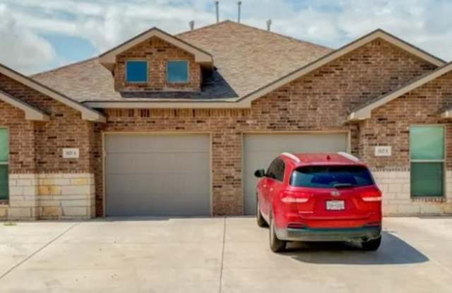 3 bedroom townhome in the Cooper school district Gallery 3