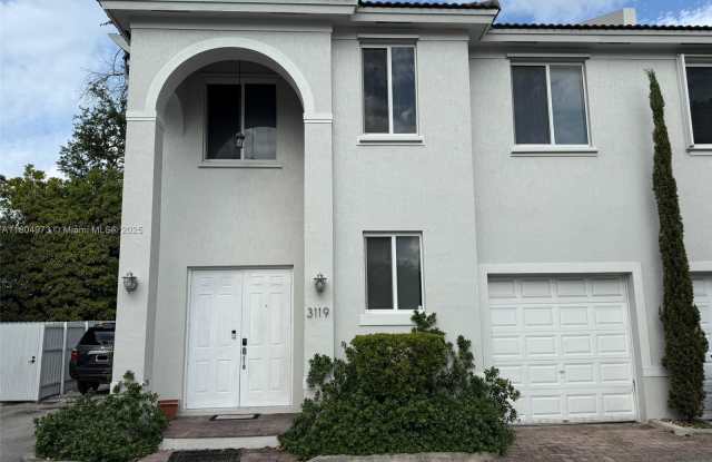 3119 NW 11th St photos photos