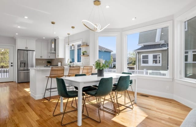 27 Hancock St - 27 Hancock Street, Medford, MA 02155
