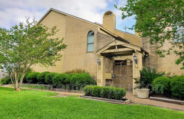 6750 Sands Point Dr - 6750 Sands Point Drive, Houston, TX 77074