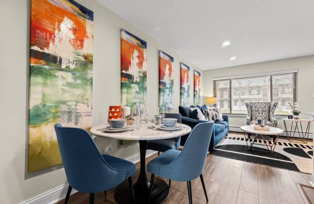 Royal Oak Place photos photos